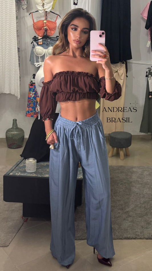 Top zendaya marrón